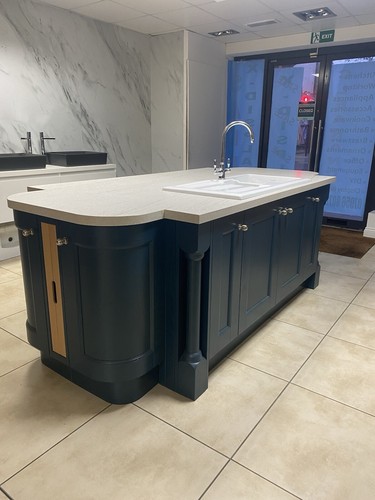 Display kitchens for sale - kitchens,