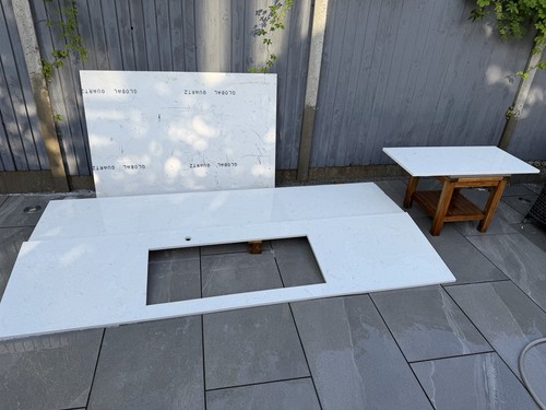 Global quartz carrara - global, white